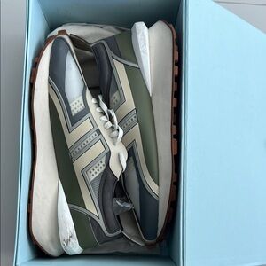 Stylish Green and Gray Men's Sneakers